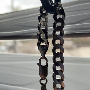 Men’s sterling silver chain